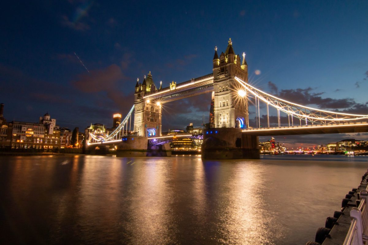 Tower Bridge Londen by night